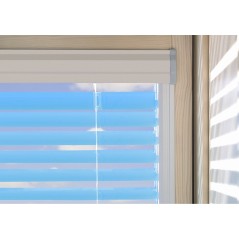 Cortina veneciana para ventana FAKRO AJP-I (color estándard)