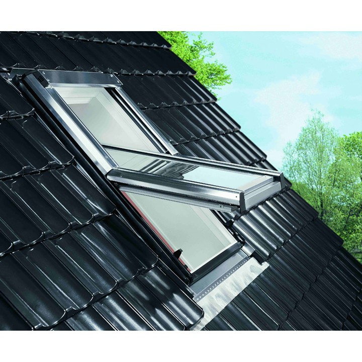 Ventana para tejado pivotante ROTO R45 PVC 3