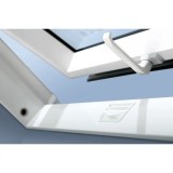 Ventana para tejado giratoria FAKRO PTP-V PVC 7