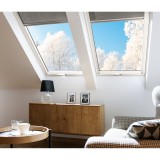 Ventana para tejado giratoria FAKRO FTT/U U8 THERMO Passive House blanco 2