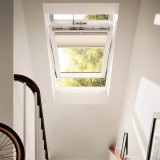 Ventana para tejado giratoria VELUX GGL madera 2