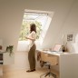 Ventana para tejado proyectante eléctrica VELUX GPU poliuretano blanco