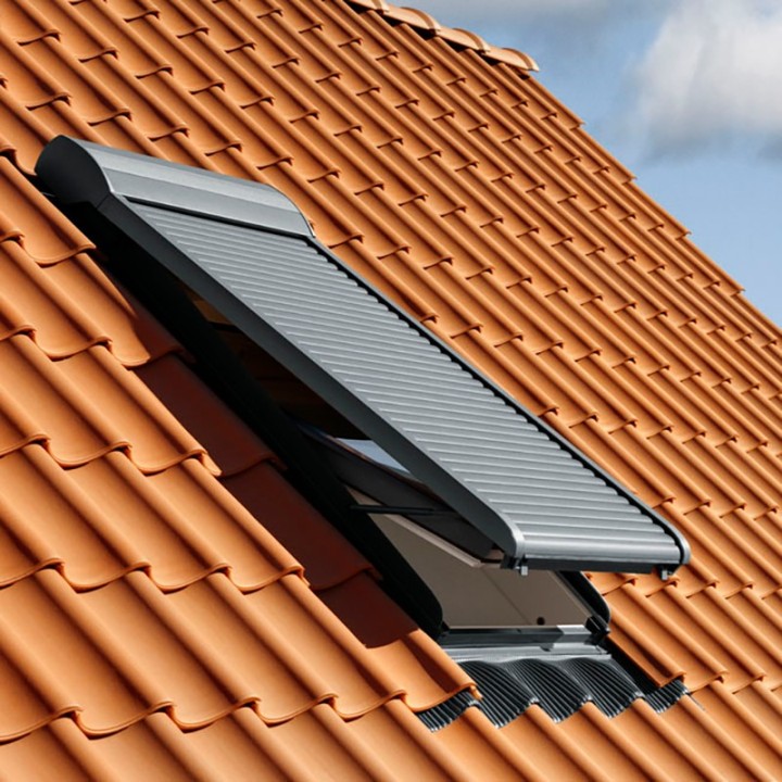 Persiana exterior VELUX eléctrica SML 2